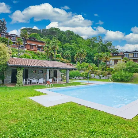 Amazing Gaia Le Palme Pool Laveno-Mombello