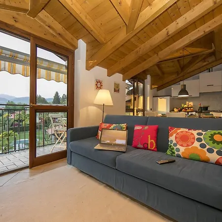 Apartment Amazing Gaia Le Palme Pool Laveno-Mombello